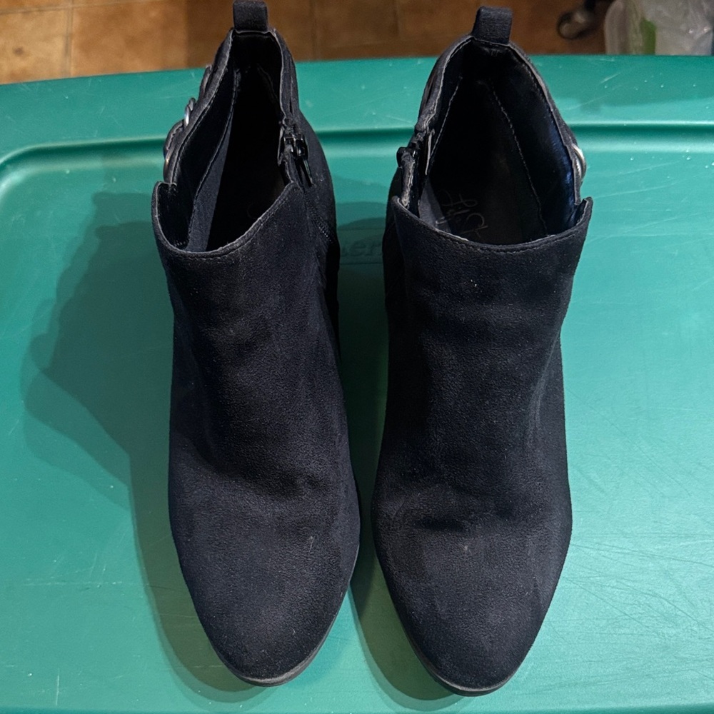 Life Stride Black Ankle Boots